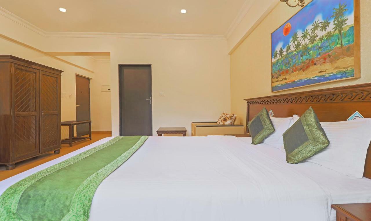 Treebo Premium Dona Eliza, 700 Metres From Calangute Beach Kültér fotó