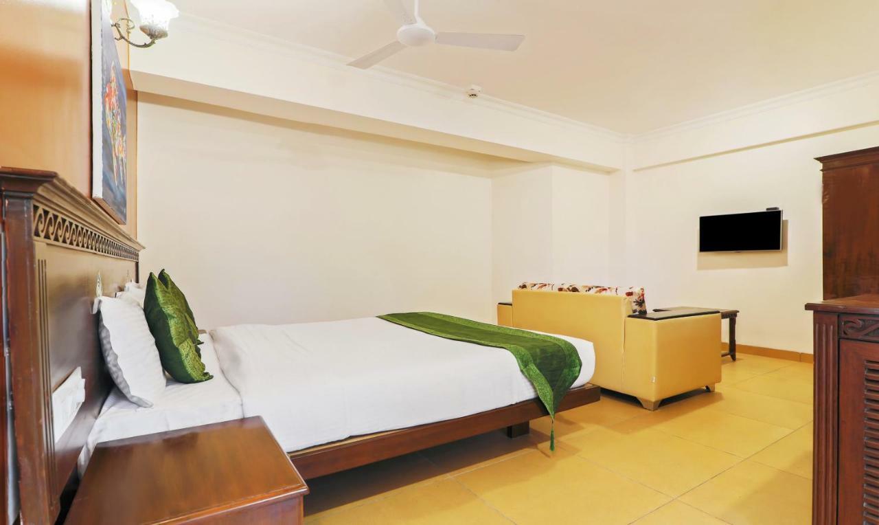 Treebo Premium Dona Eliza, 700 Metres From Calangute Beach Kültér fotó