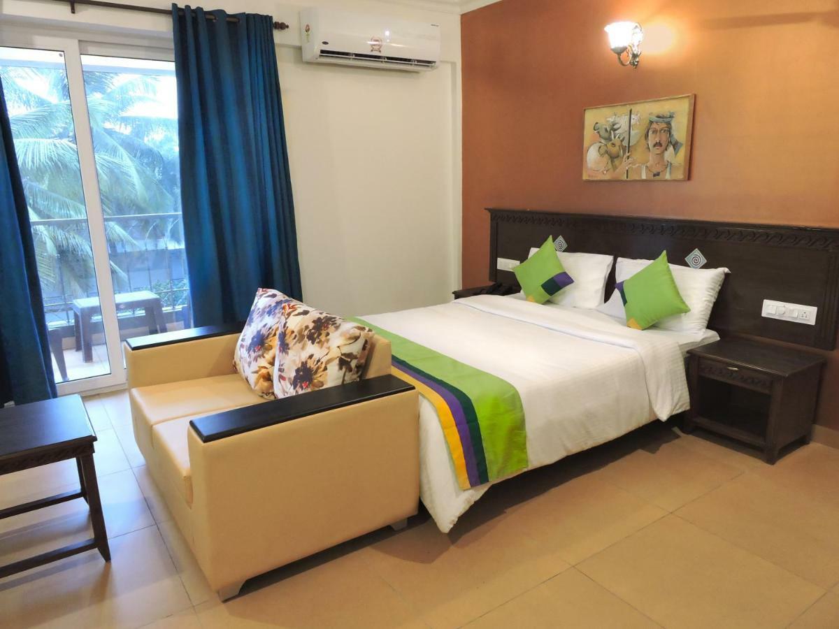 Treebo Premium Dona Eliza, 700 Metres From Calangute Beach Kültér fotó